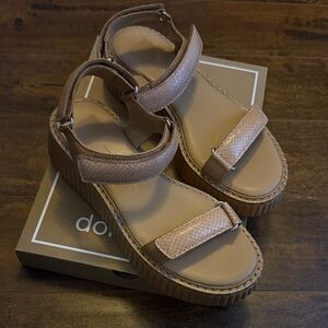 Dolce Vita Debra Toffee Sandals
